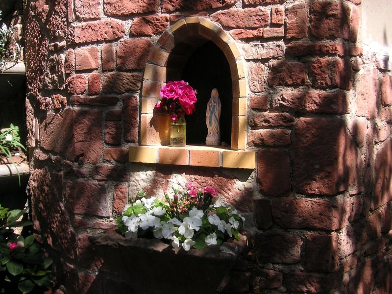 Mysterious Garden Nooks